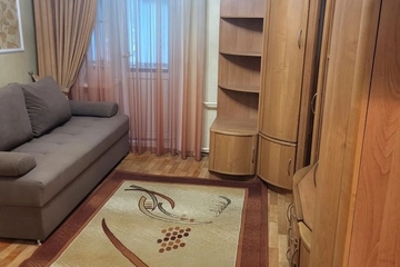 2-к квартира, 32 м², 1/5 эт.